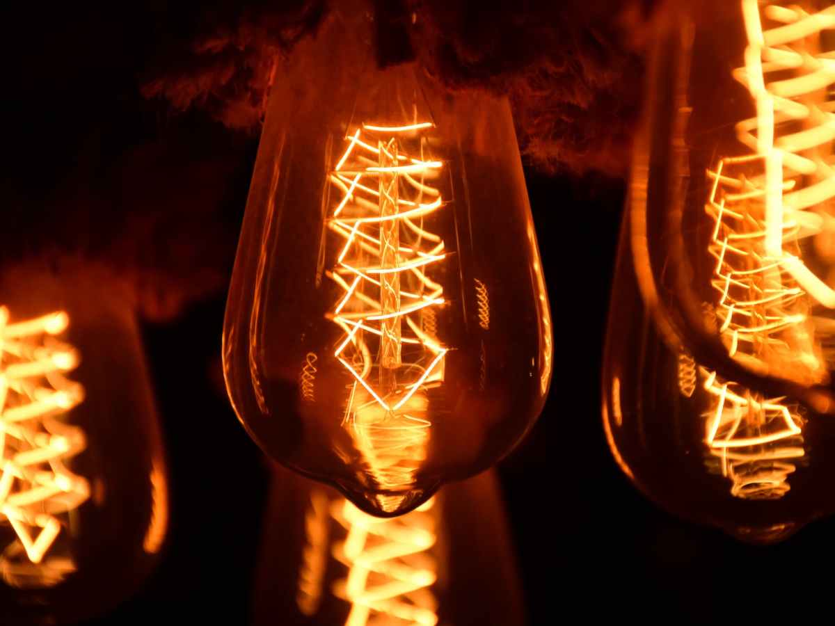 13 inexpensive ways to keep warm this&nbsp;winter